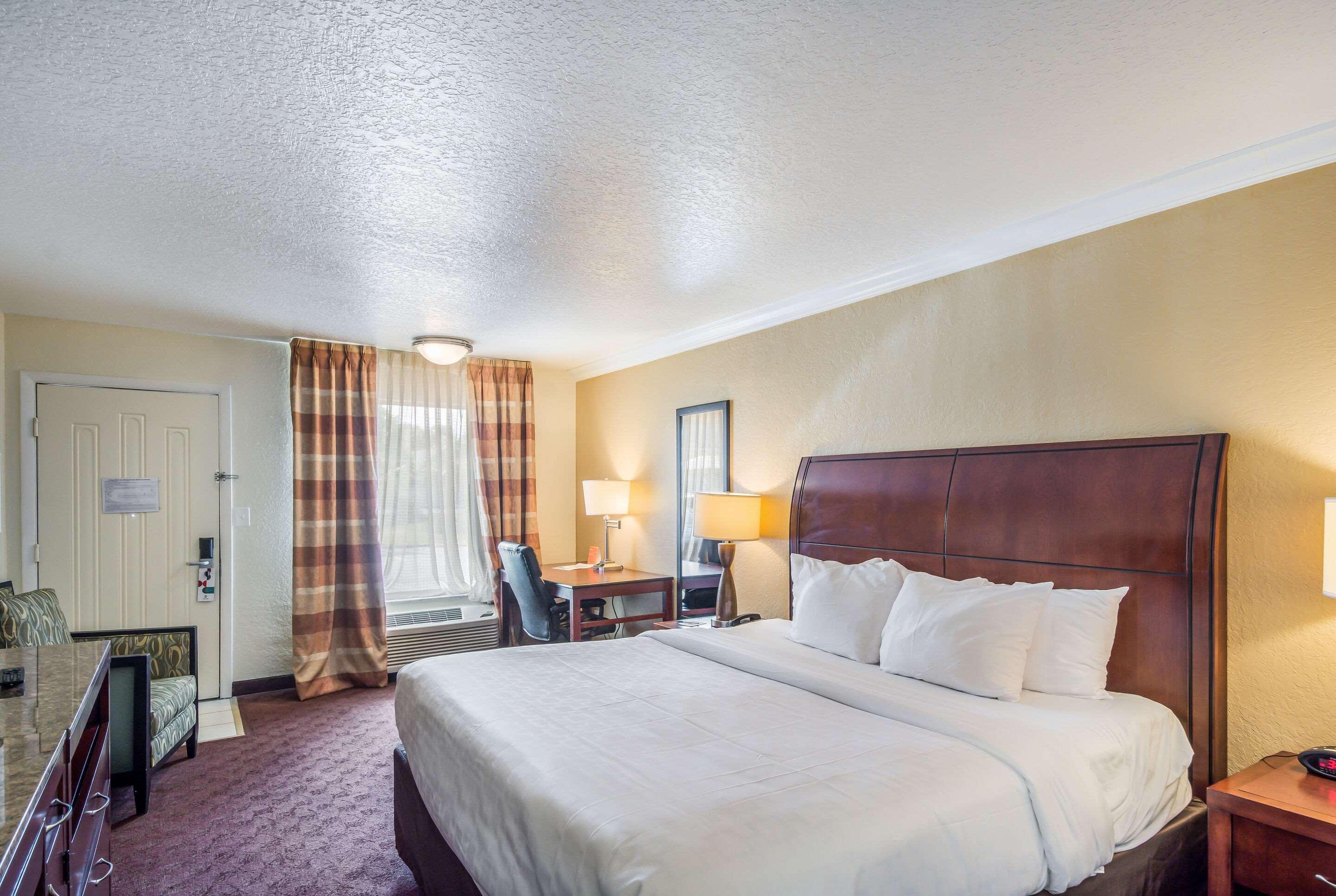 Clarion Inn & Suites Central Clearwater Beach Luaran gambar