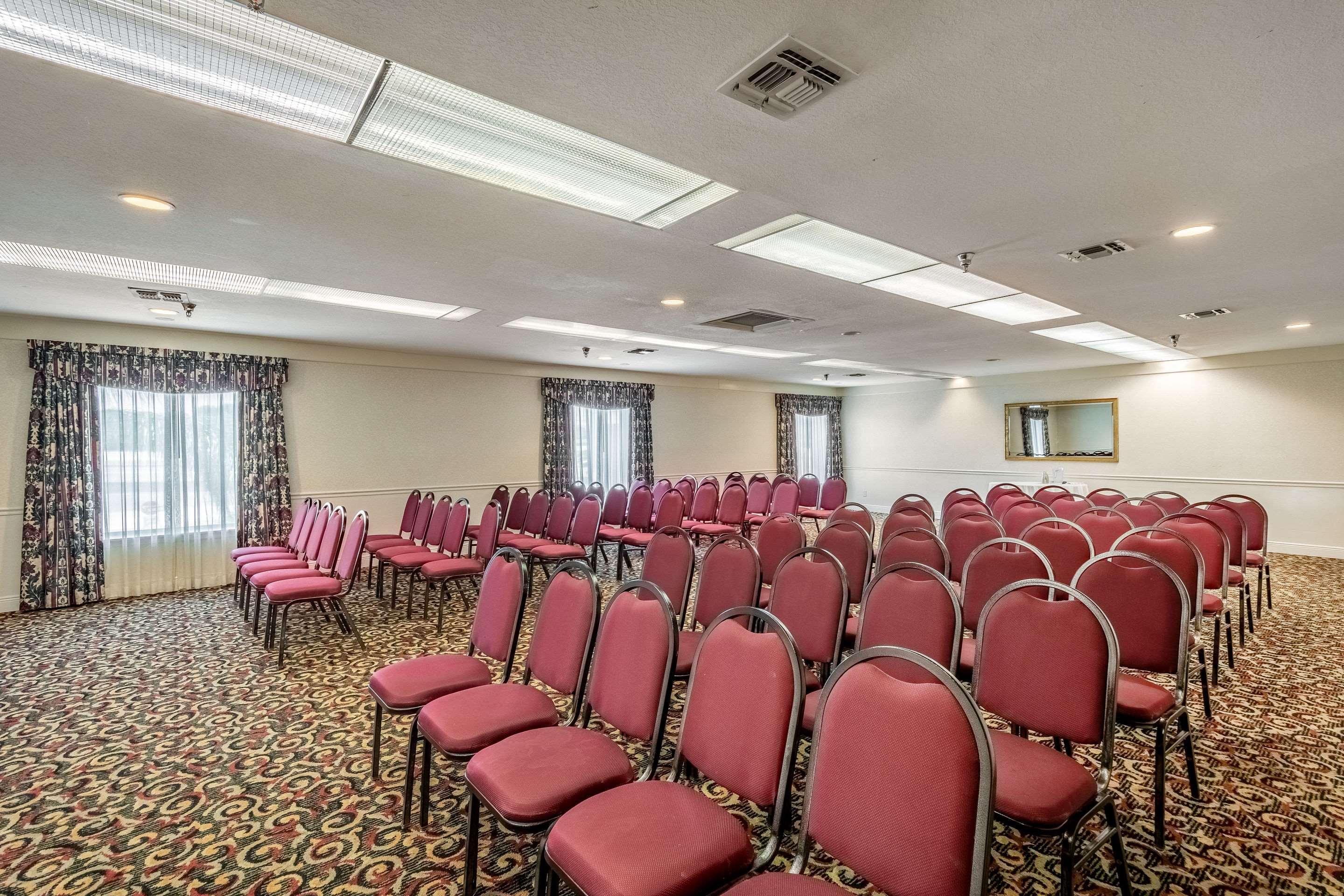 Clarion Inn & Suites Central Clearwater Beach Luaran gambar
