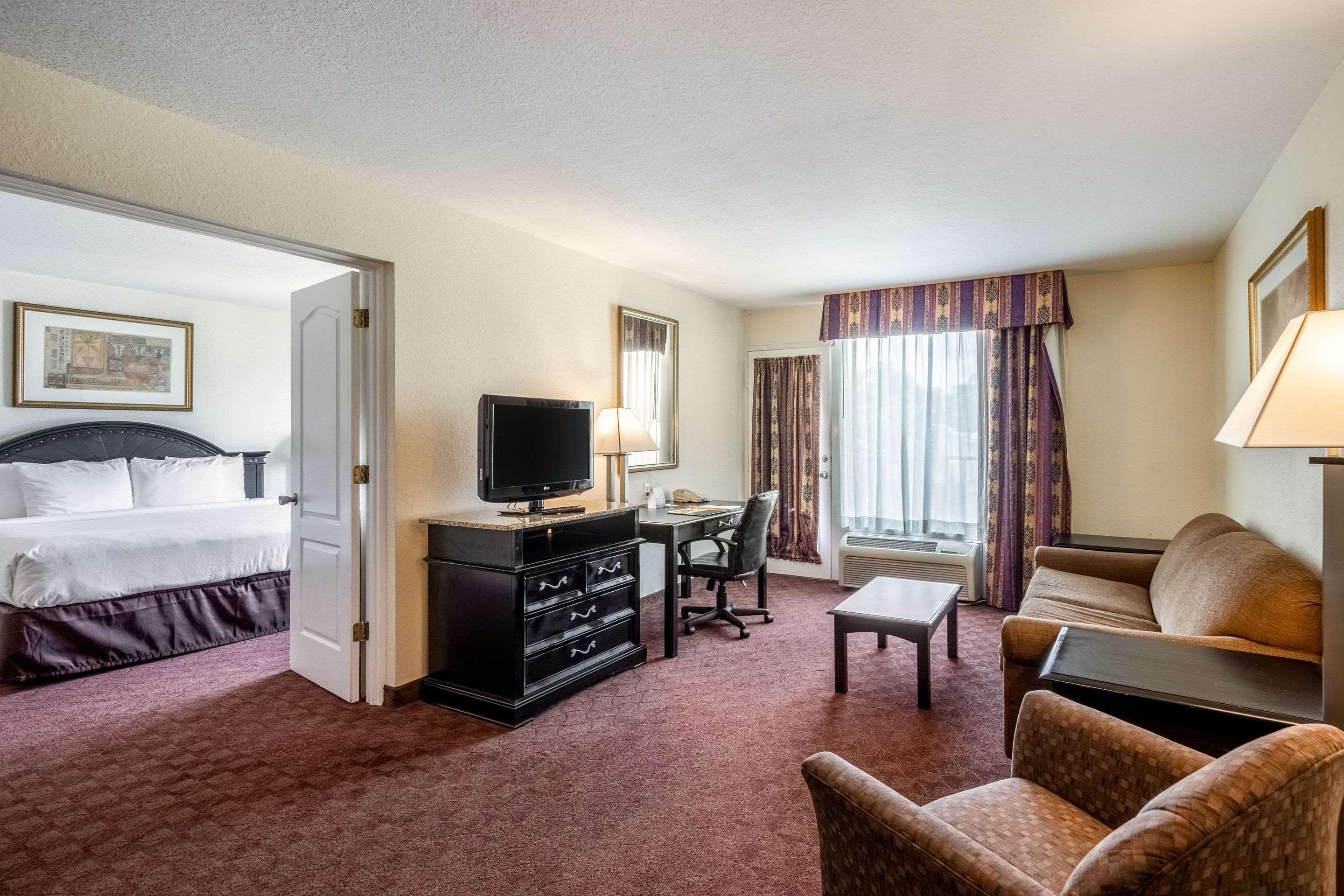 Clarion Inn & Suites Central Clearwater Beach Luaran gambar
