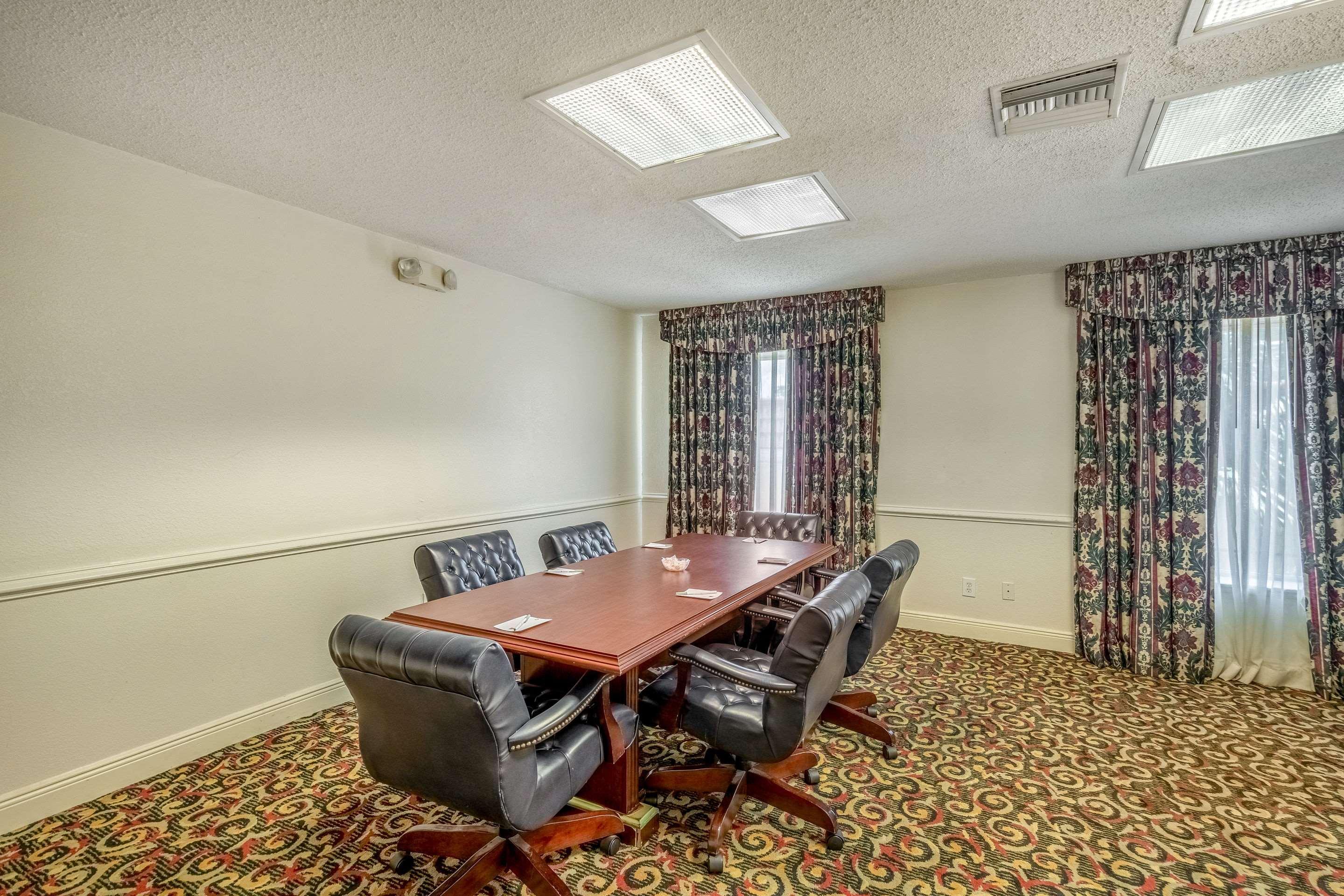 Clarion Inn & Suites Central Clearwater Beach Luaran gambar