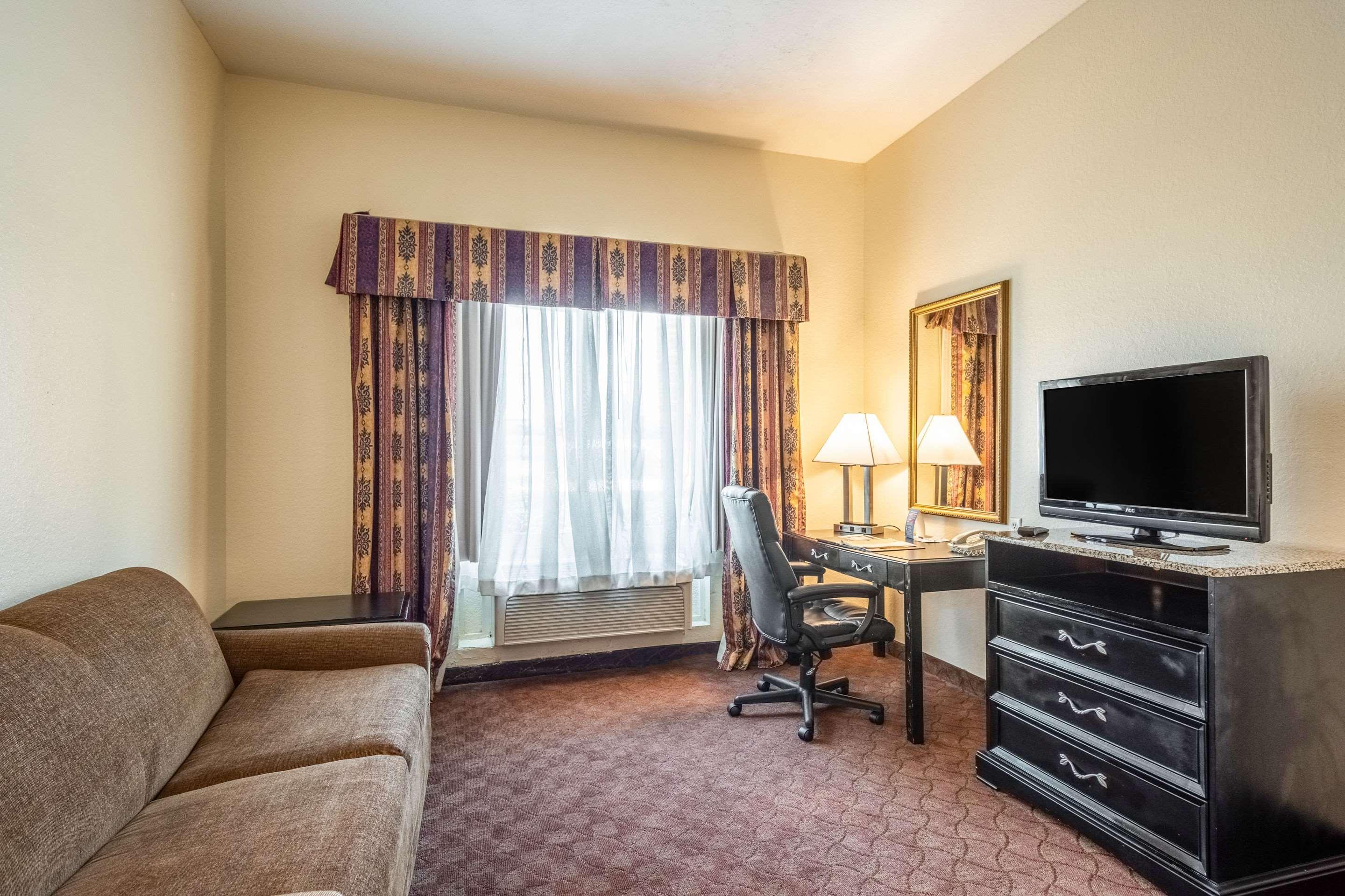 Clarion Inn & Suites Central Clearwater Beach Luaran gambar
